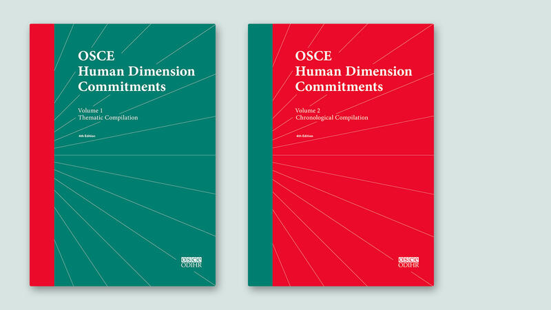 Book covers of the Human Dimension Commitments, 4th edition, Volume 1 and 2